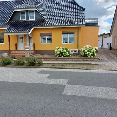 Moderne Seeidyll 3 Seen 2 Boote 아파트