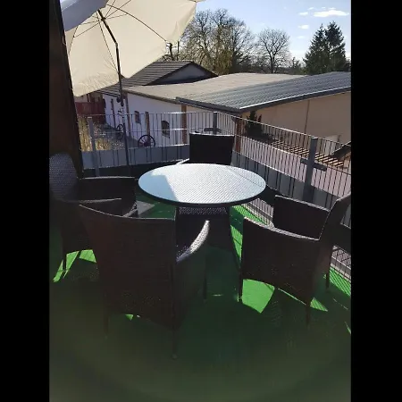 Moderne Seeidyll 3 Seen 2 Boote * Demen